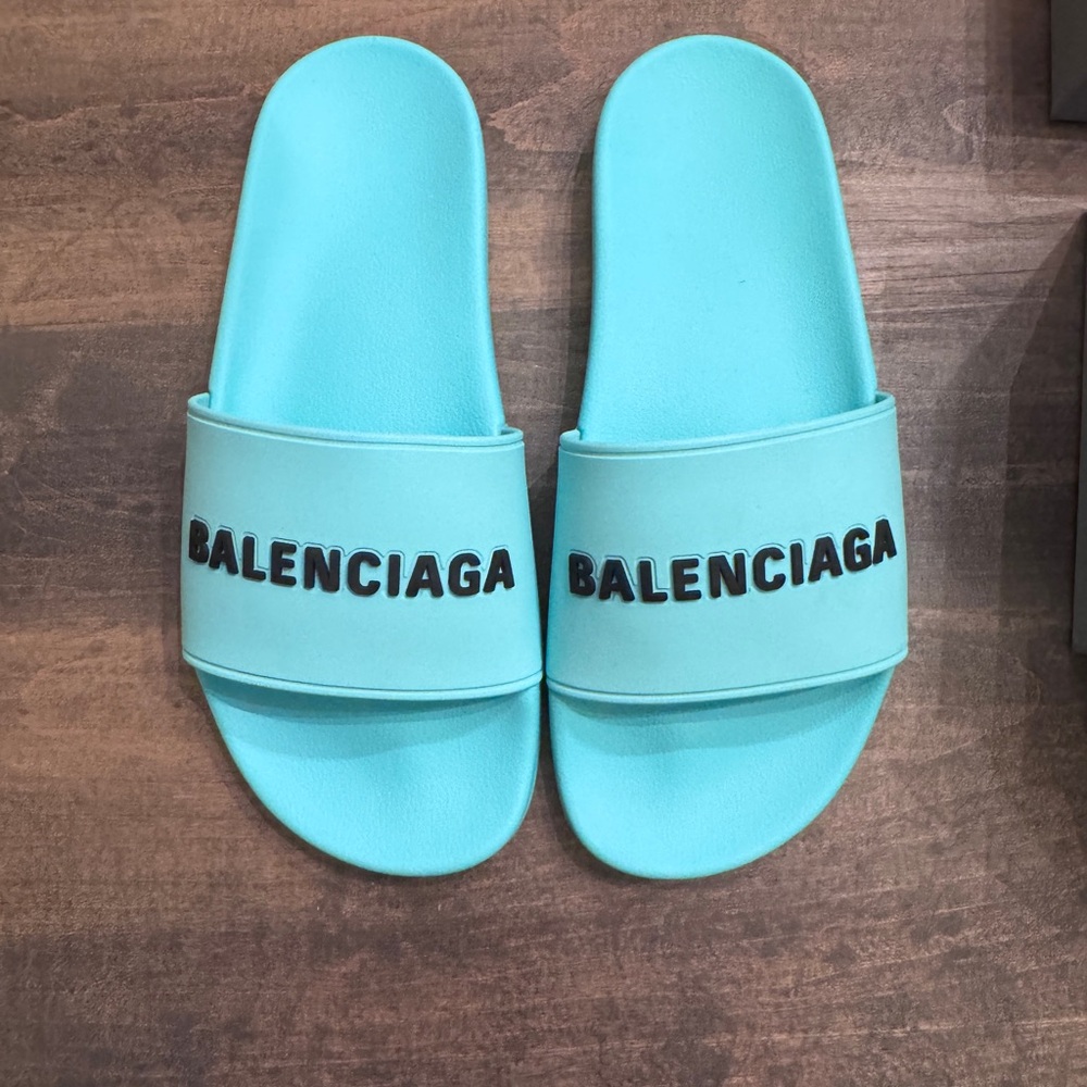 NEW Balenciaga Slides